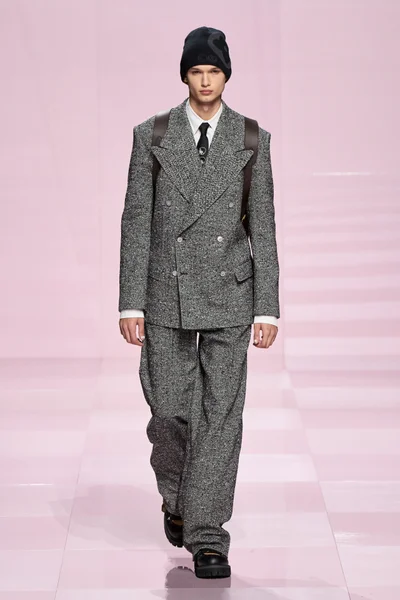 Look 81
